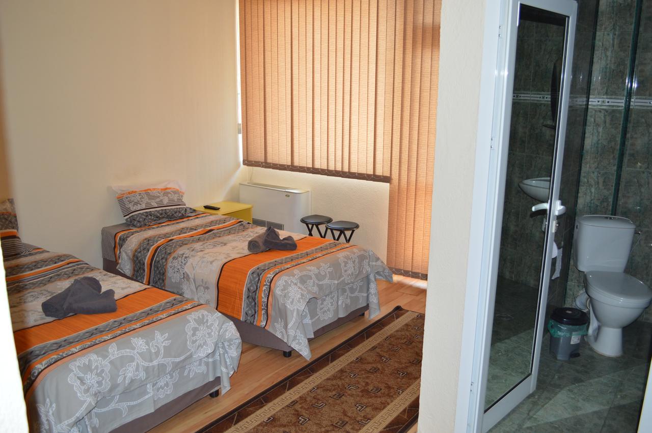Dionis Hotel Petrich  Eksteriør bilde
