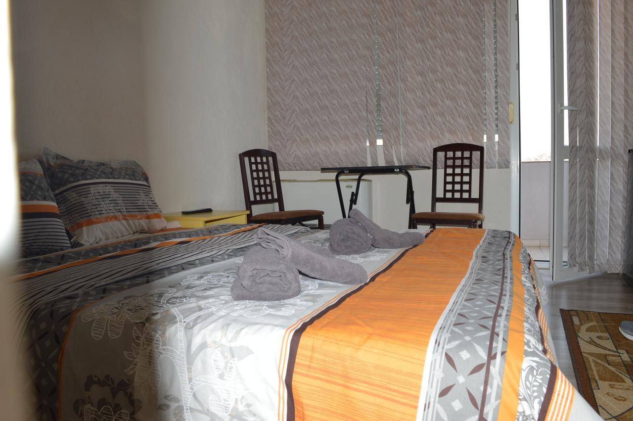 Dionis Hotel Petrich  Eksteriør bilde