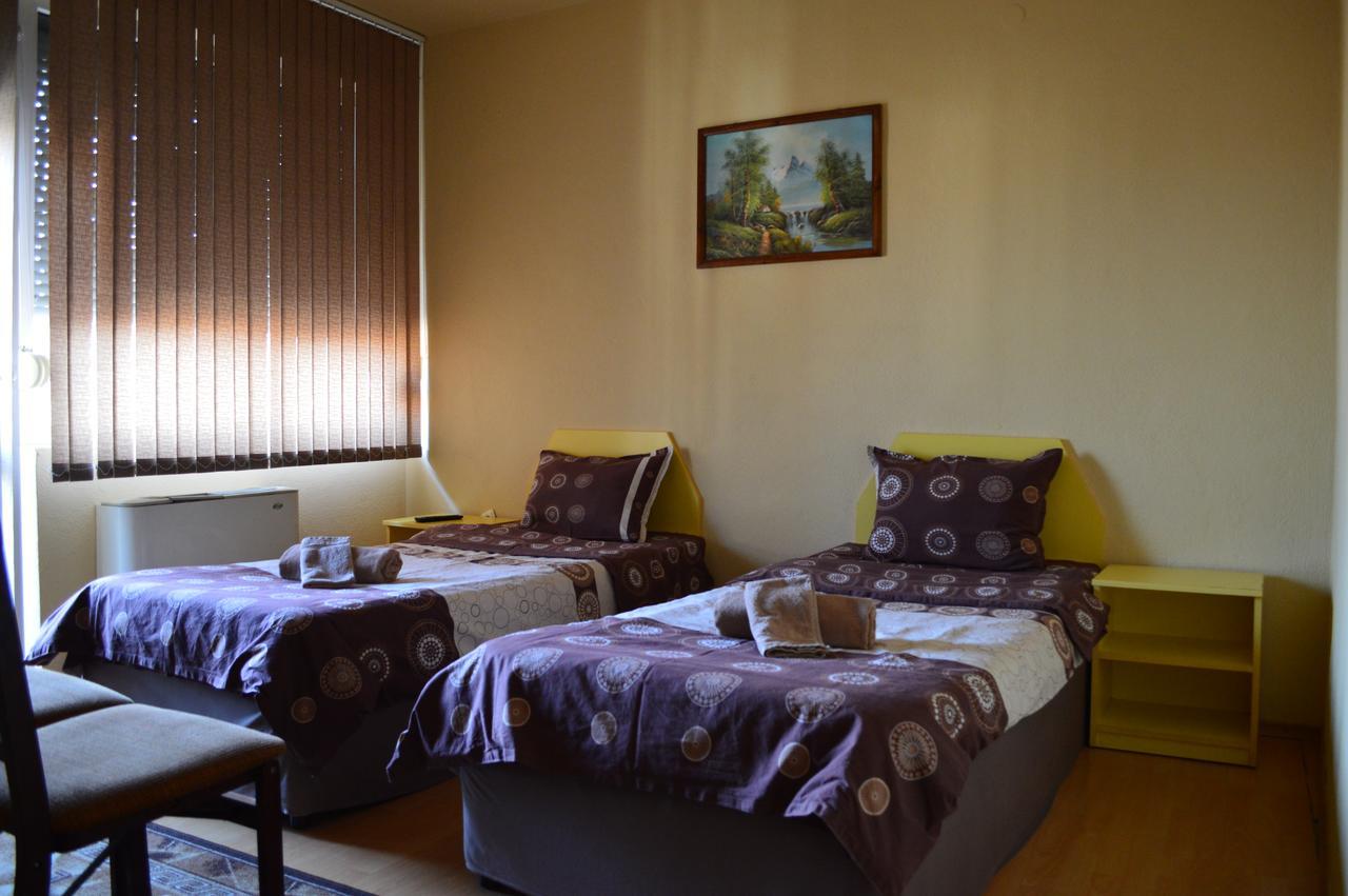Dionis Hotel Petrich  Eksteriør bilde